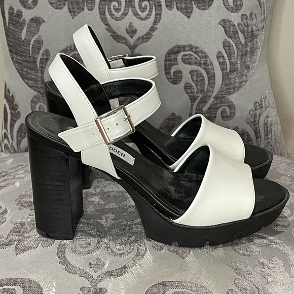 Steve Madden - White Platform Block Heel - 8 - Picture 2 of 5